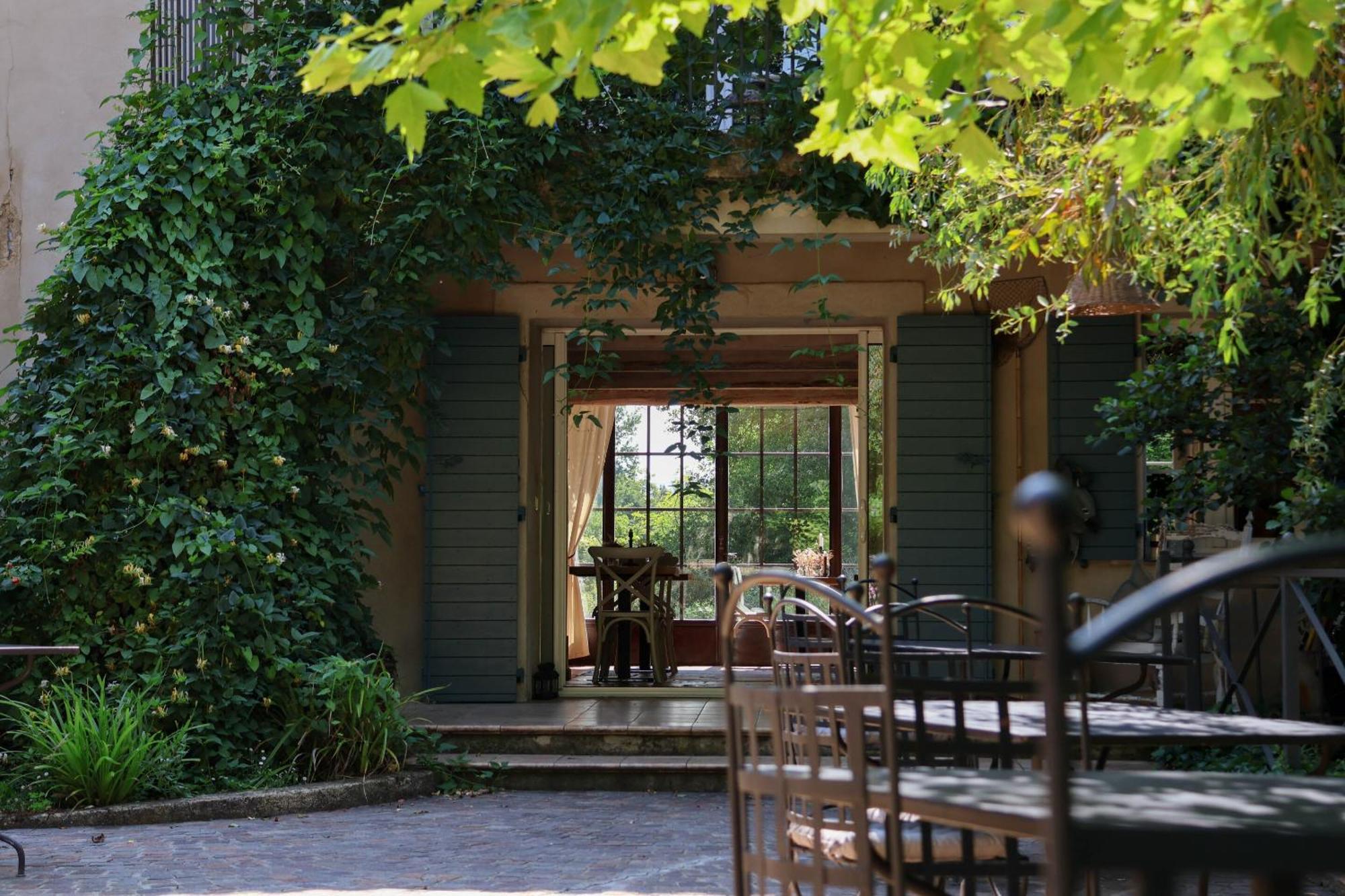 Domaine Du Moulin De Villefranche Pernes-les-Fontaines Exteriör bild