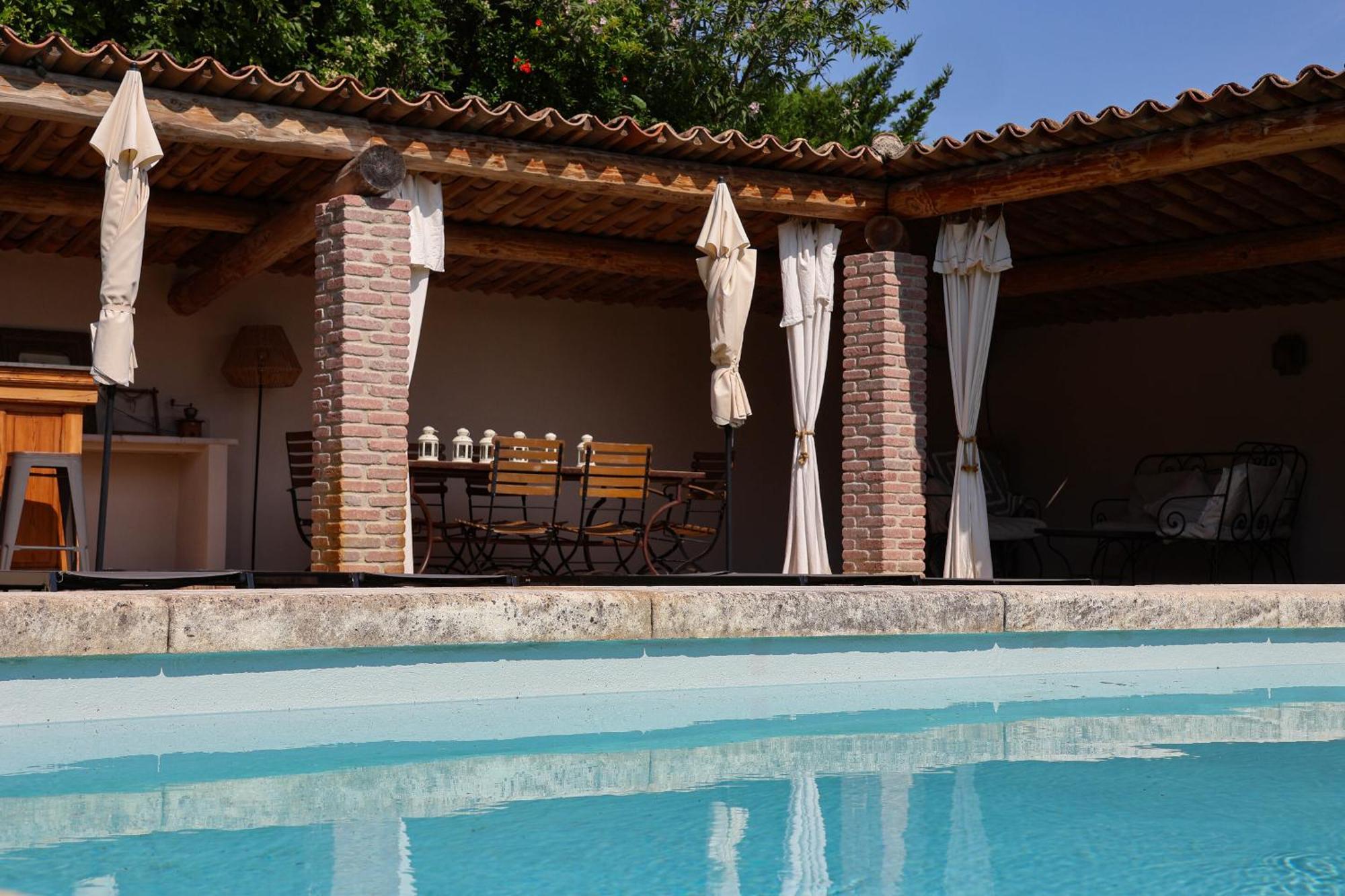 Domaine Du Moulin De Villefranche Pernes-les-Fontaines Exteriör bild